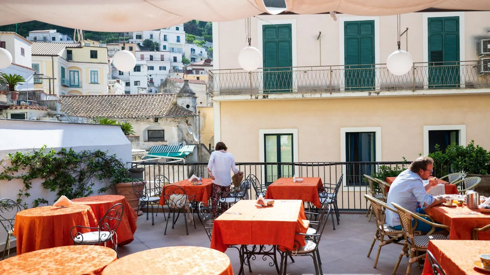 Hotel Antica Repubblica In Amalfi Center At 100Mt From The Sea