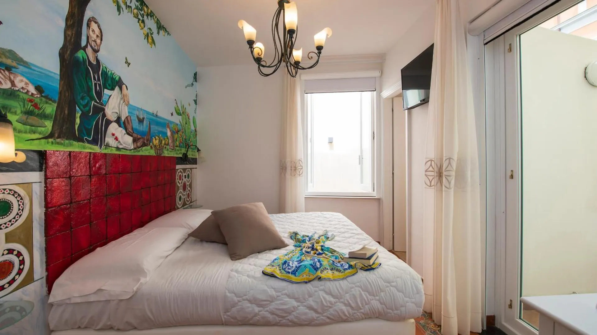 Hotel Antica Repubblica In Amalfi Center At 100Mt From The Sea