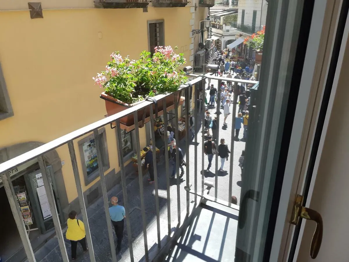 Hotel Antica Repubblica In Amalfi Center At 100Mt From The Sea